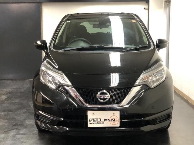 ノート Ｘ　ＦＯＵＲ　４ＷＤ　寒冷地仕様　社外ナビ　バックカメラ　エマージェンシーブレーキ　レーンアシスト　オートマチックハイビーム　２ＷＤ⇔４ＷＤ切替　ＥＴＣ　プッシュスタート　キーレス（4枚目）