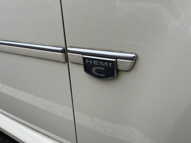 5.7HEMI(10枚目)