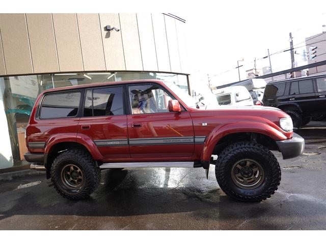 中古車 トヨタ ランドクルーザー８０ ｖｘリミテッド 純正色 茶内装 サンルーフ リフトアップ 新品ジオランダーマッドタイヤ ロックガンアルミホイール サクソンステンレス砲弾マフラー ヒッチメンバー カロッツェリアメモリーナビ ｂｌｕｅｔｏｏｔｈ 北海道 株