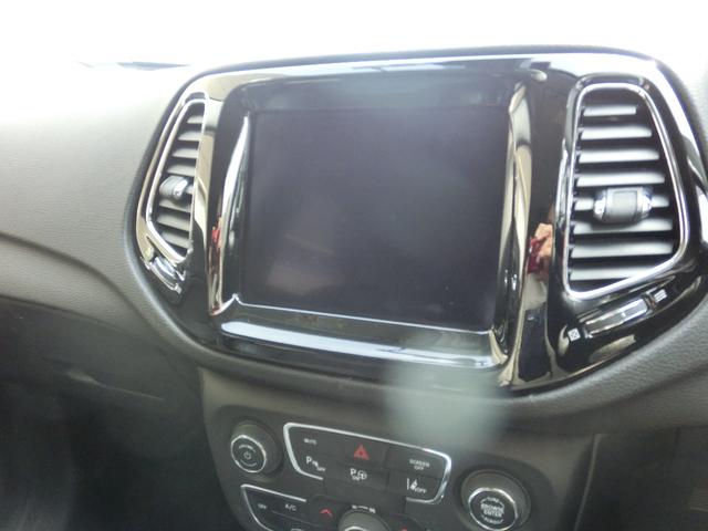 ジープ・コンパス リミテッド beatsモデル・シートヒーター・バックカメラ・純正ナビ・TV・革シート・ETC・本州仕入(8枚目)