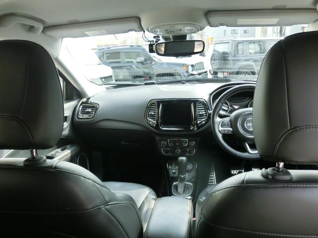 ジープ・コンパス リミテッド beatsモデル・シートヒーター・バックカメラ・純正ナビ・TV・革シート・ETC・本州仕入(20枚目)