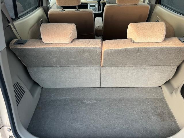モコ Ｅ　ＦＯＵＲ　フルフラットシート　キーレスエントリー　フルオートエアコン　寒冷地仕様車　エアバッグ　シ－トヒ－タ－　ＡＢＳ　フルタイム４ＷＤ　ＰＳ　ＰＷ　衝突安全ボディ　インテリキー　ベンチシート　盗難防止（12枚目）