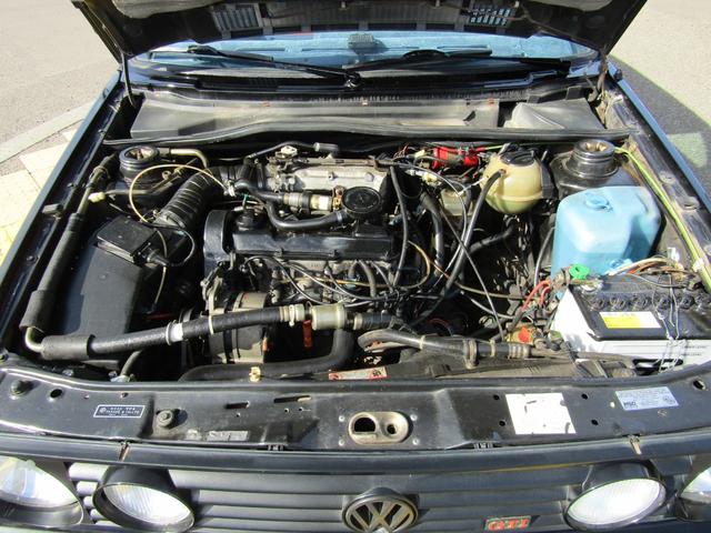GLi 左ハンドル サンルーフ ローダウン(36枚目)