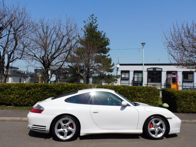 ９１１ ９１１カレラ４Ｓ（4枚目）