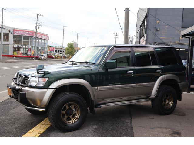 サファリ グランロード 4200ディーゼルターボ 4X4切替4WD 1ナンバー5人乗り ナビ サンルーフ Wエアコン レイズ16インチ鍛造AW ETC(3枚目)