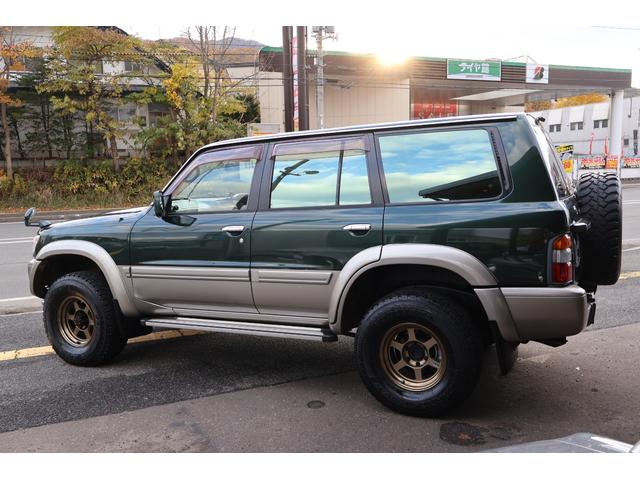 サファリ グランロード 4200ディーゼルターボ 4X4切替4WD 1ナンバー5人乗り ナビ サンルーフ Wエアコン レイズ16インチ鍛造AW ETC(5枚目)