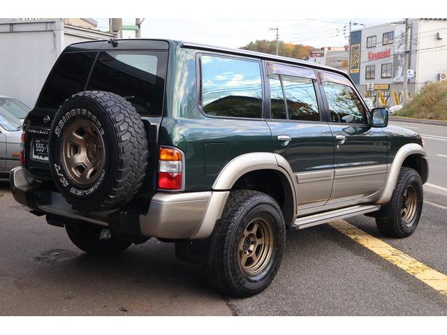 サファリ グランロード 4200ディーゼルターボ 4X4切替4WD 1ナンバー5人乗り ナビ サンルーフ Wエアコン レイズ16インチ鍛造AW ETC(11枚目)