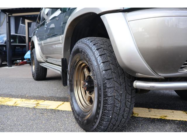 サファリ グランロード 4200ディーゼルターボ 4X4切替4WD 1ナンバー5人乗り ナビ サンルーフ Wエアコン レイズ16インチ鍛造AW ETC(14枚目)