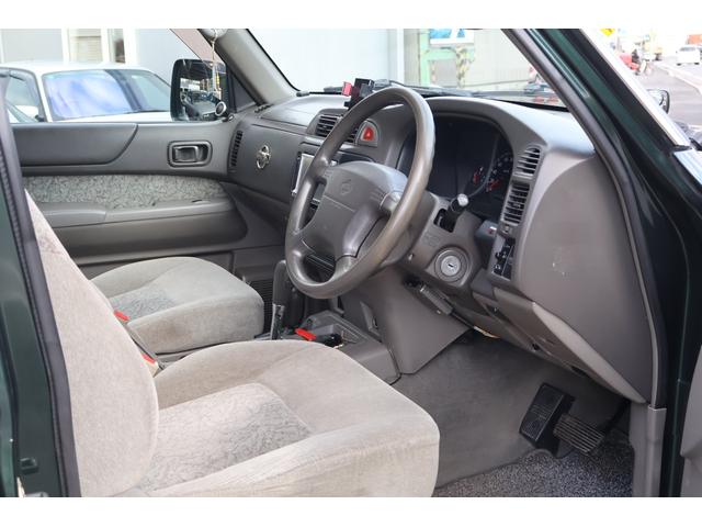 サファリ グランロード 4200ディーゼルターボ 4X4切替4WD 1ナンバー5人乗り ナビ サンルーフ Wエアコン レイズ16インチ鍛造AW ETC(16枚目)