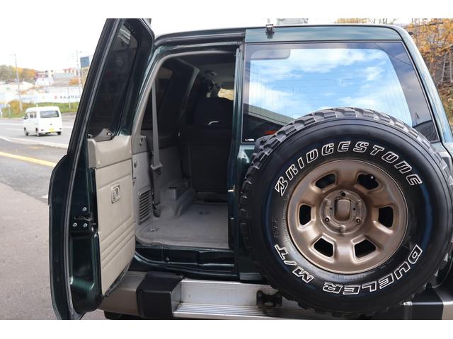 サファリ グランロード 4200ディーゼルターボ 4X4切替4WD 1ナンバー5人乗り ナビ サンルーフ Wエアコン レイズ16インチ鍛造AW ETC(31枚目)