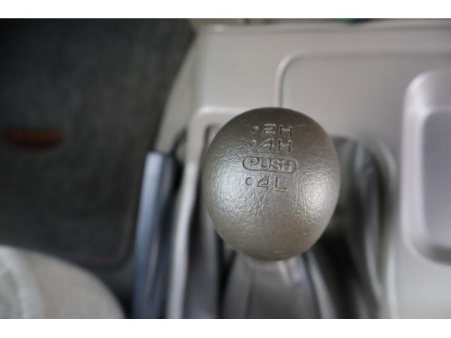 サファリ グランロード 4200ディーゼルターボ 4X4切替4WD 1ナンバー5人乗り ナビ サンルーフ Wエアコン レイズ16インチ鍛造AW ETC(39枚目)