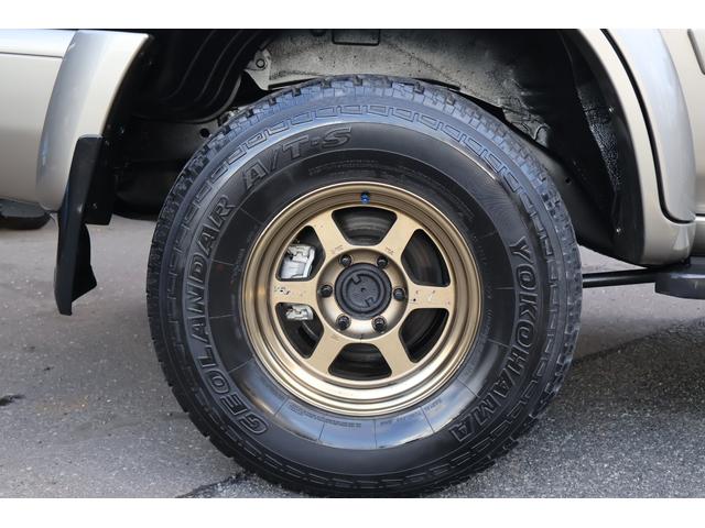 サファリ グランロード 4200ディーゼルターボ 4X4切替4WD 1ナンバー5人乗り ナビ サンルーフ Wエアコン レイズ16インチ鍛造AW ETC(50枚目)