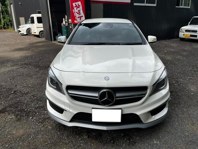 ＣＬＡクラス ＣＬＡ４５　ＡＭＧ　４マチック　４ＷＤ　クリアランスソナー　オートクルーズコントロール　バックカメラ　ナビ　アルミホイール　オートライト　ＨＩＤ　ＡＴ　シートヒーター　キーレスエントリー　電動格納ミラー　盗難防止システム（12枚目）