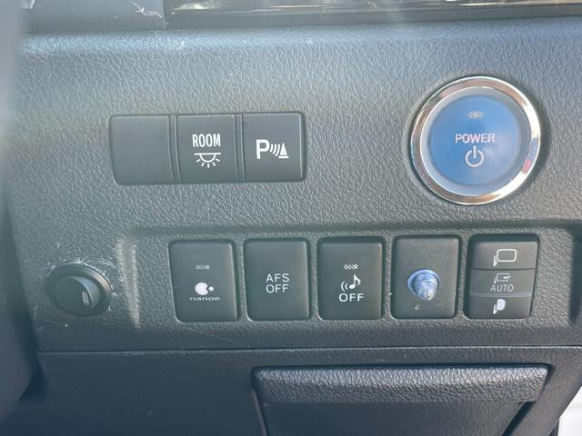 ZR 4WD ワンオーナー スマートキー SDナビTV バックカメラ モデリスタエアロ リアモニター パワーシート ETC HID(35枚目)