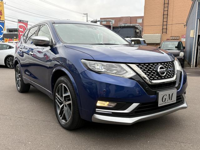 エクストレイル オーテック　４ＷＤ　７人乗り　インテリキー　純正ＳＤナビＴＶ　アラウンドビューモニター　プロパイロット　ドライブレコーダー　シートヒーター　エマージェンシーブレーキ　パワーバックドア（3枚目）