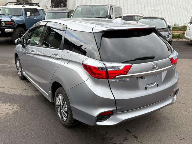 シャトル ハイブリッド ホンダセンシング 4WD 社外SDナビTV バックカメラ スマートキー ドライブレコーダー ETC ワイパーデアイサー ホンダセンシング クルーズコントロール(10枚目)