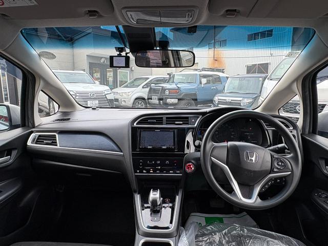 シャトル ハイブリッド ホンダセンシング 4WD 社外SDナビTV バックカメラ スマートキー ドライブレコーダー ETC ワイパーデアイサー ホンダセンシング クルーズコントロール(22枚目)