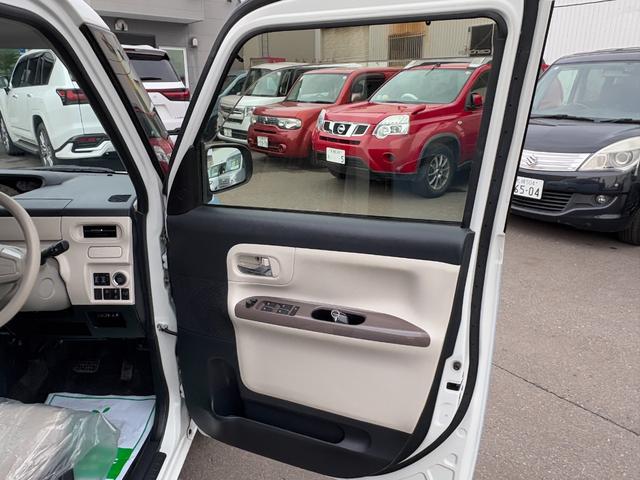 ムーヴキャンバス Ｘリミテッドメイクアップ　ＳＡＩＩ　４ＷＤ　ワンオーナー　本州仕入れ　スマートキー　純正オーディオ　スマートアシストＩＩ　両側パワースライドドア　アイドリングストップ　ＥＴＣ（31枚目）