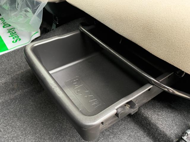 ムーヴキャンバス Ｘリミテッドメイクアップ　ＳＡＩＩ　４ＷＤ　ワンオーナー　本州仕入れ　スマートキー　純正オーディオ　スマートアシストＩＩ　両側パワースライドドア　アイドリングストップ　ＥＴＣ（37枚目）