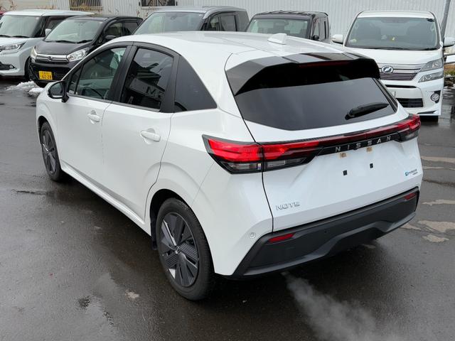 ノート X FOUR 4WD レンタカーUP インテリキー 純正Dオーディオ バックカメラ エマージェンシーブレーキ ETC シートヒーター(10枚目)