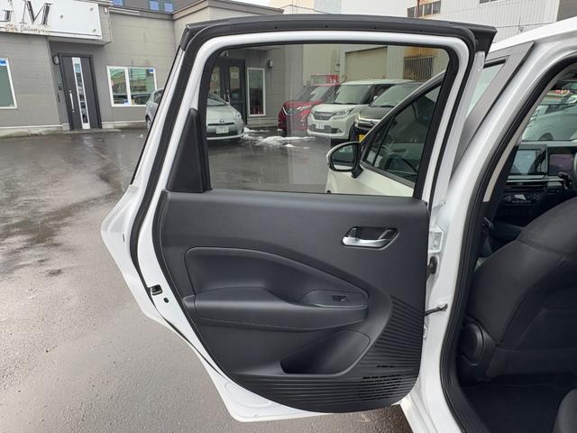 ノート X FOUR 4WD レンタカーUP インテリキー 純正Dオーディオ バックカメラ エマージェンシーブレーキ ETC シートヒーター(45枚目)