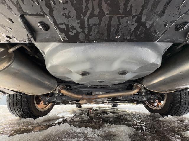 レヴォーグ １．６ＧＴアイサイト　Ｓスタイル　４ＷＤ　本州仕入れ　ワンオーナー　スマートキー　ＳＤナビＴＶ　バックカメラ　ＥＴＣ　パワーシート　アイサイト　クルーズコントロール　ＬＥＤヘッドライト（19枚目）