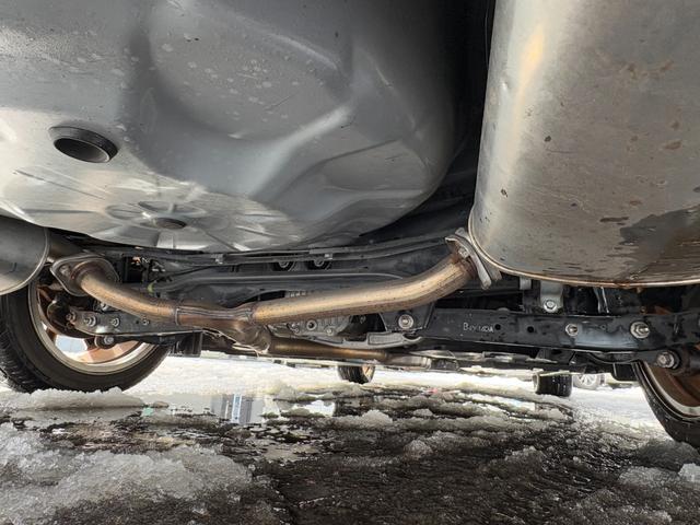 レヴォーグ １．６ＧＴアイサイト　Ｓスタイル　４ＷＤ　本州仕入れ　ワンオーナー　スマートキー　ＳＤナビＴＶ　バックカメラ　ＥＴＣ　パワーシート　アイサイト　クルーズコントロール　ＬＥＤヘッドライト（21枚目）