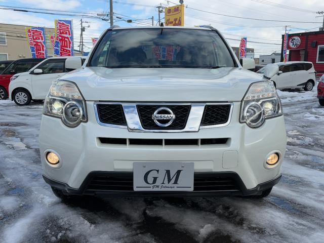 エクストレイル ２０ＧＴ　Ｓ　４ＷＤ　本州仕入れ　ワンオーナー　インテリキー　純正ＳＤナビＴＶ　バックカメラ　ＥＴＣ　ＨＩＤヘッドライト（2枚目）