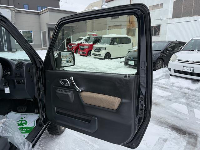 ジムニー ランドベンチャー 4WD 本州仕入れ キーレス 社外ナビTV ETC シートヒーター 社外LEDライト レザーシート(33枚目)