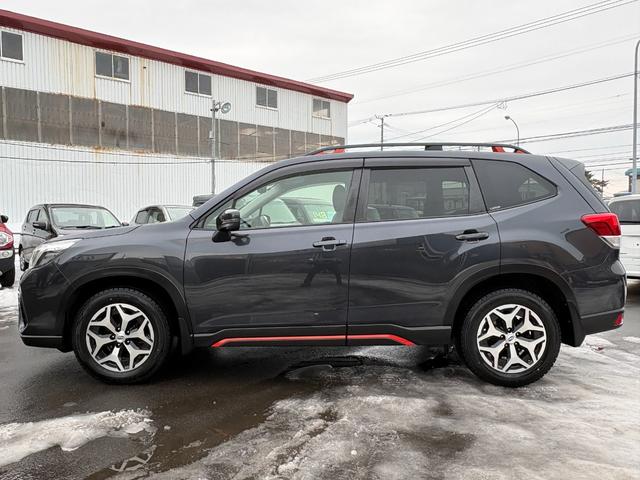 フォレスター Ｘ－ブレイク　４ＷＤ　ワンオーナー　ユーザー下取り車　ダイアトーンナビＴＶ　バックカメラ　ＥＴＣ　ドライブレコーダー　エンジンスターター　両側シートヒーター　パワーバックドア　パワーシート　ＬＥＤヘッドライト（11枚目）