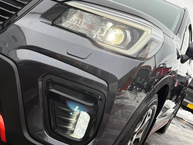 フォレスター Ｘ－ブレイク　４ＷＤ　ワンオーナー　ユーザー下取り車　ダイアトーンナビＴＶ　バックカメラ　ＥＴＣ　ドライブレコーダー　エンジンスターター　両側シートヒーター　パワーバックドア　パワーシート　ＬＥＤヘッドライト（14枚目）