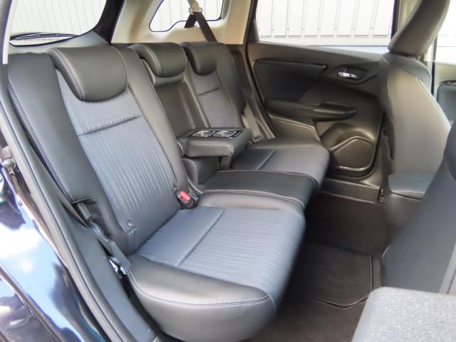 シャトル ハイブリッドZホンダセンシング ワンオーナー 4WD ナビ エンスタ(22枚目)