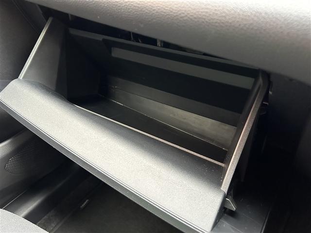 ヤリス Ｘ　４ＷＤ　メモリーナビ　バックカメラ　衝突被害軽減システム　ＥＴＣ（38枚目）