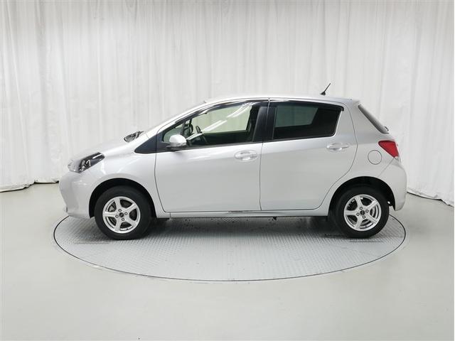 ヴィッツ Ｆ　４ＷＤ　フルセグ　メモリーナビ　衝突被害軽減システム（2枚目）