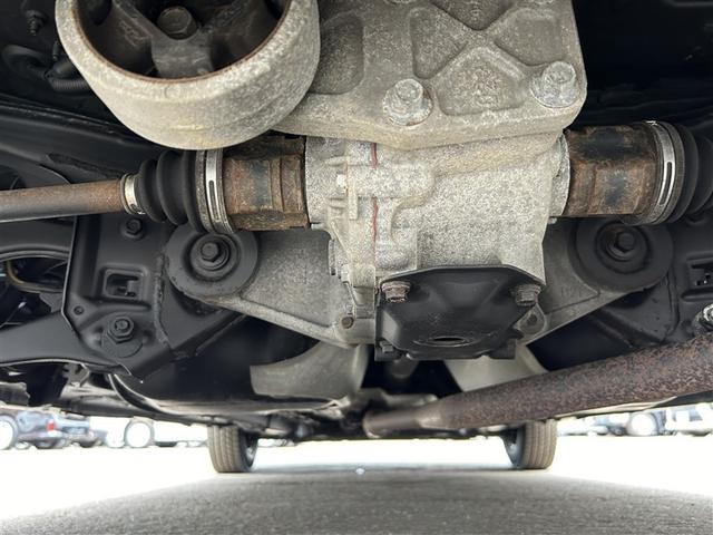 ヤリス X 4WD メモリーナビ バックカメラ 衝突被害軽減システム ETC(8枚目)