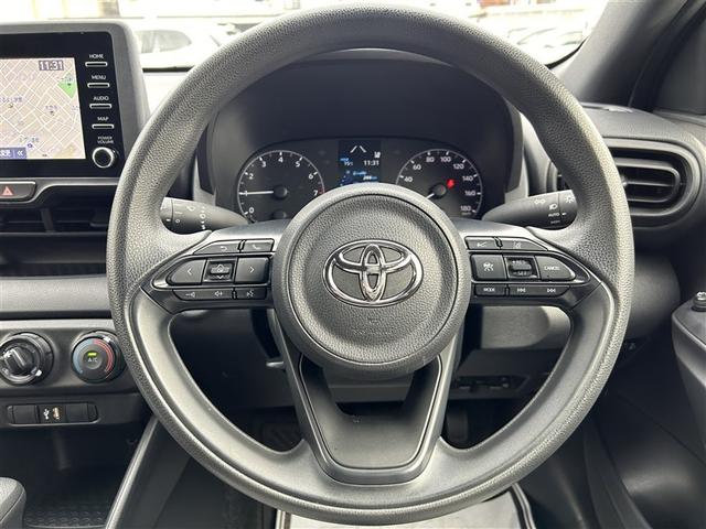 ヤリス X 4WD メモリーナビ バックカメラ 衝突被害軽減システム ETC(14枚目)