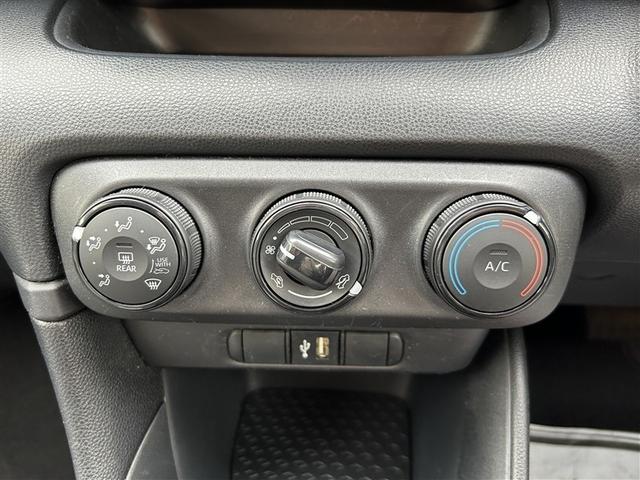 ヤリス X 4WD メモリーナビ バックカメラ 衝突被害軽減システム ETC(24枚目)