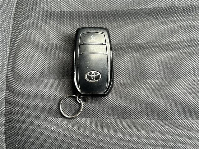 ヤリス X 4WD メモリーナビ バックカメラ 衝突被害軽減システム ETC(40枚目)