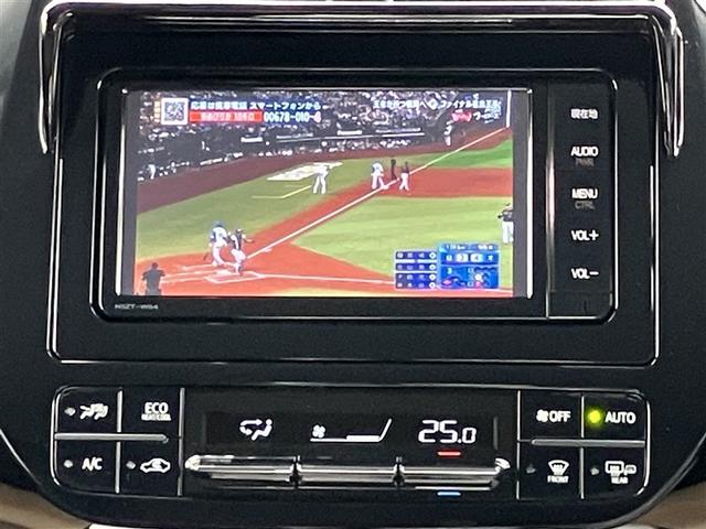 プリウス Ａツーリングセレクション　４ＷＤ　フルセグ　メモリーナビ　バックカメラ　衝突被害軽減システム　ＥＴＣ　ＬＥＤヘッドランプ　記録簿（14枚目）