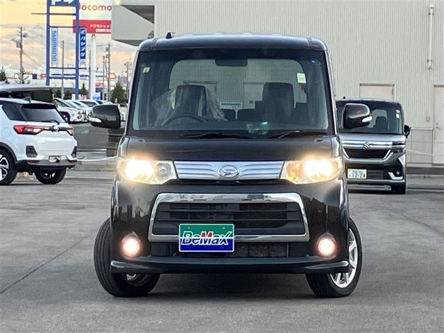 タント カスタムＸ　４ＷＤ　電動スライドドア　ＨＩＤヘッドライト　記録簿　アイドリングストップ（21枚目）