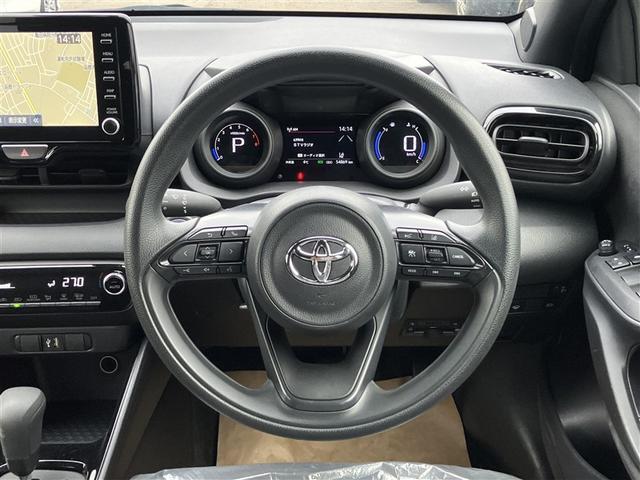 ヤリス Ｇ　４ＷＤ　バックカメラ　衝突被害軽減システム　記録簿（20枚目）