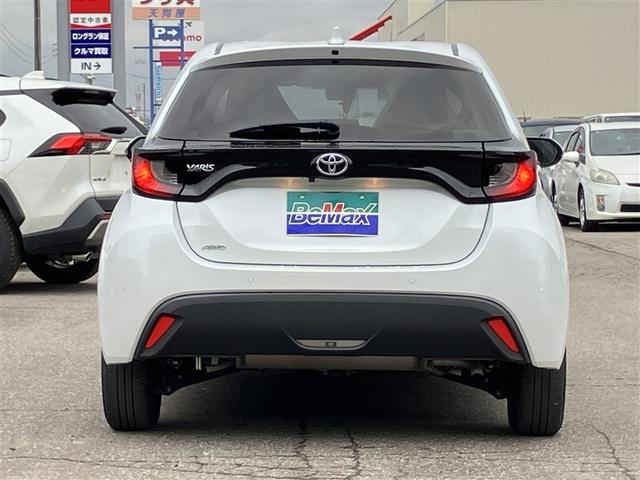 ヤリス Ｇ　４ＷＤ　バックカメラ　衝突被害軽減システム　記録簿（30枚目）