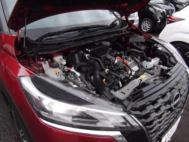 キックス Ｘ　ＦＯＵＲ　９０周年記念車　１．２　Ｘ　ＦＯＵＲ　９０周年記念車　（ｅ－ＰＯＷＥＲ）　４ＷＤ　プロパイロット・エマージェンシーブレーキ（12枚目）