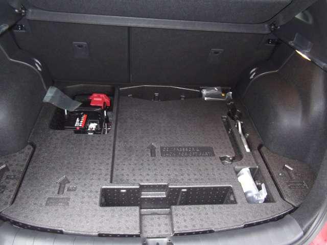 キックス Ｘ　ＦＯＵＲ　９０周年記念車　１．２　Ｘ　ＦＯＵＲ　９０周年記念車　（ｅ－ＰＯＷＥＲ）　４ＷＤ　プロパイロット・エマージェンシーブレーキ（18枚目）