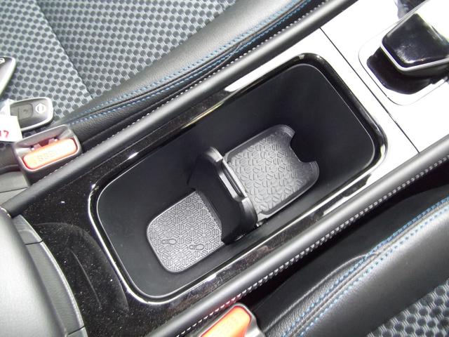 キックス Ｘ　ＦＯＵＲ　９０周年記念車　１．２　Ｘ　ＦＯＵＲ　９０周年記念車　（ｅ－ＰＯＷＥＲ）　４ＷＤ　プロパイロット・エマージェンシーブレーキ（23枚目）