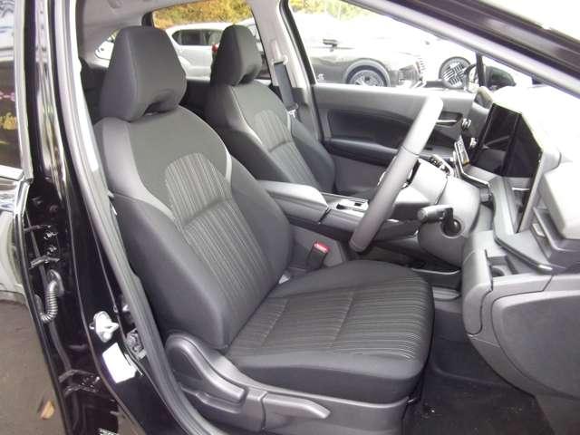 ノート Ｘ　ＦＯＵＲ　１．２　Ｘ　ＦＯＵＲ　４ＷＤ　メーカーオプションナビ・プロパイロット・（11枚目）