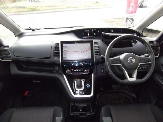 セレナ 1.2 e-POWER ハイウェイスター V エマージェンシーブレーキ・VDC・アラウン(3枚目)