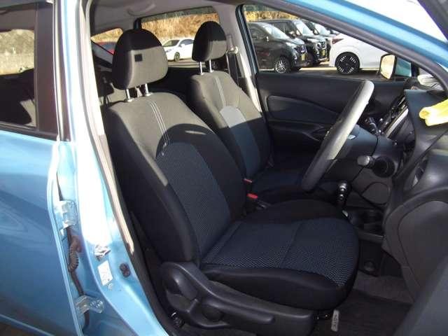 ノート １．２　Ｘ　ＦＯＵＲ　４ＷＤ　エマージェンシーブレーキ・ＶＤＣ・ＬＤＷ・ナビ（9枚目）