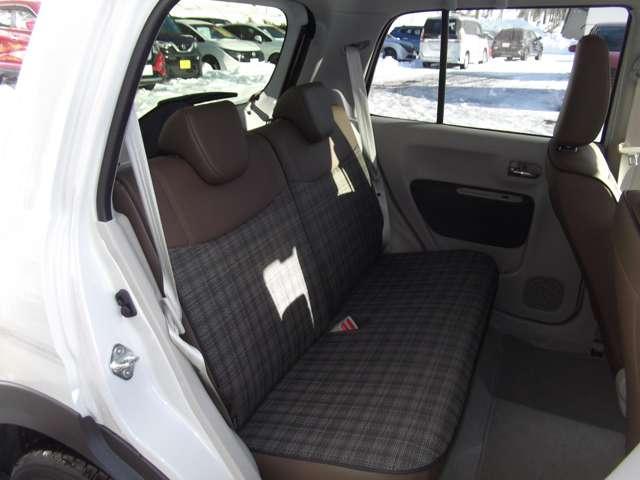 アルトラパンＬＣ ＬＣ　６６０　Ｘ　４ＷＤ　スズキセーフティサポート搭載（9枚目）