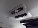 後席の空調スイッチとルームライト